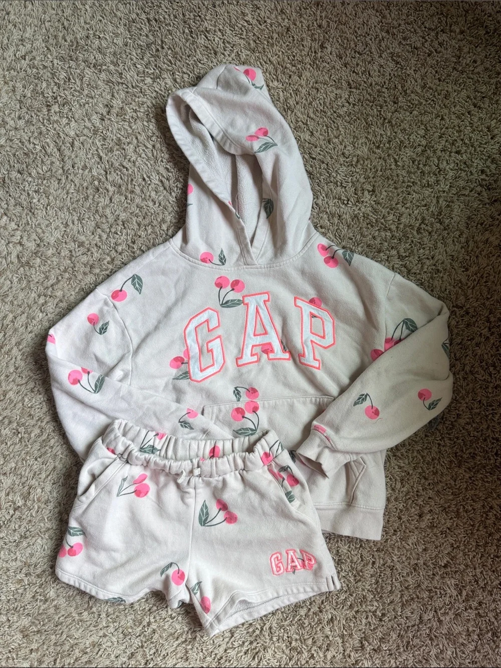 GAP Cream Hoodie & Shorts Set with Pink Cherry Print
